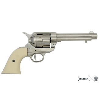 Revolver Colt 45 Peacemaker 5.5'